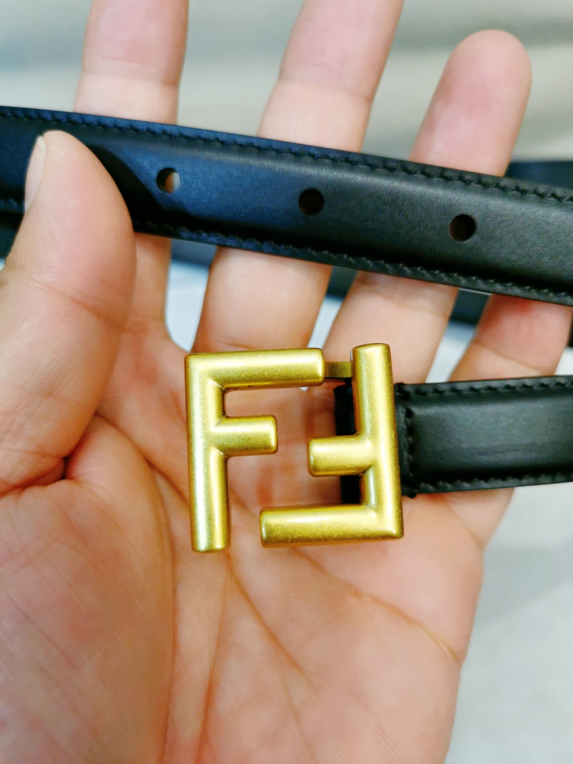 Le sac Fendi FF Logo est grandiose — photo 4