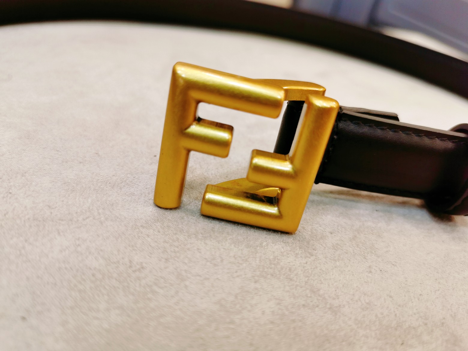 Le sac Fendi FF Logo est grandiose — photo 7