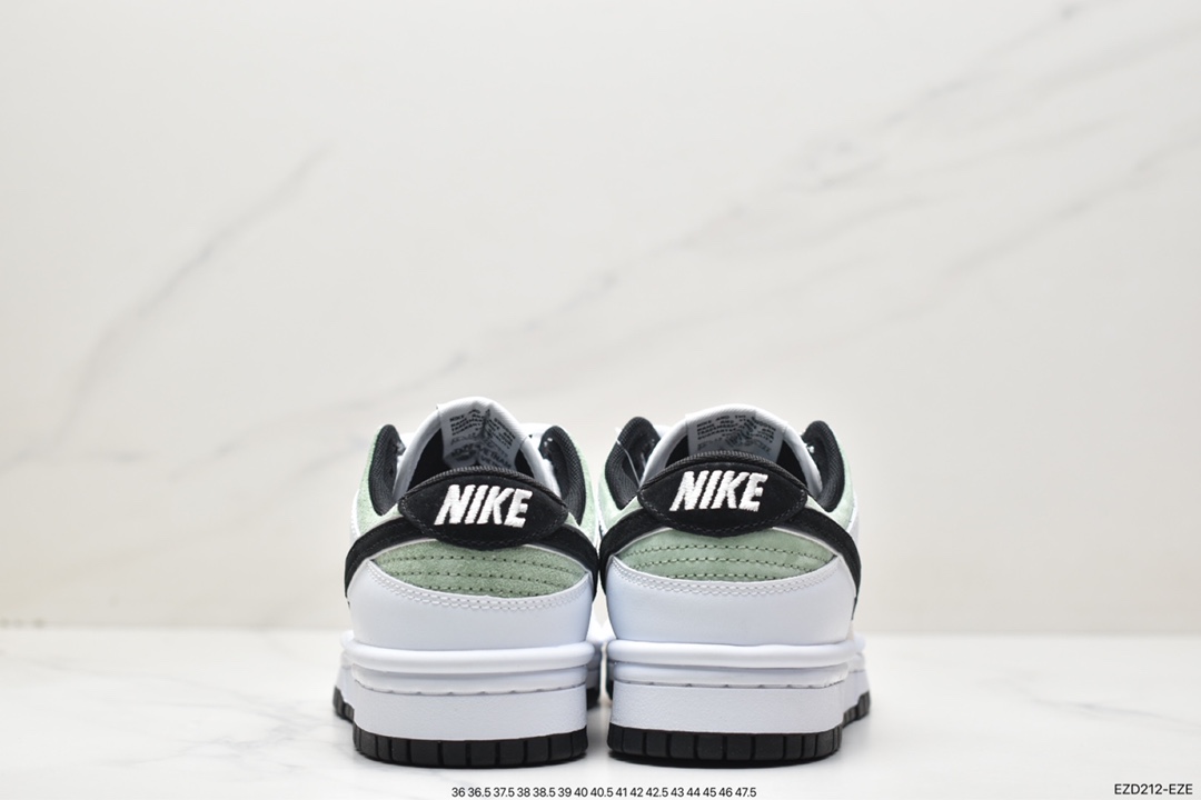 370 Nike SB Dunk Low KATSUHIRO TOMO 大友克洋 DZ2794-888