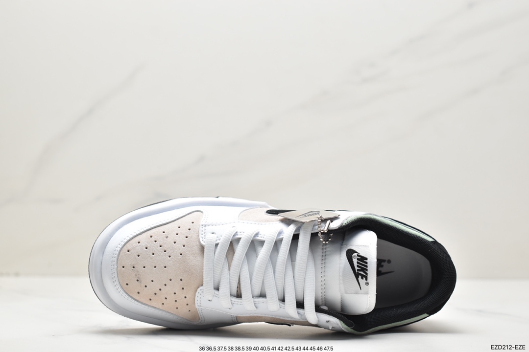 370 Nike SB Dunk Low KATSUHIRO TOMO 大友克洋 DZ2794-888