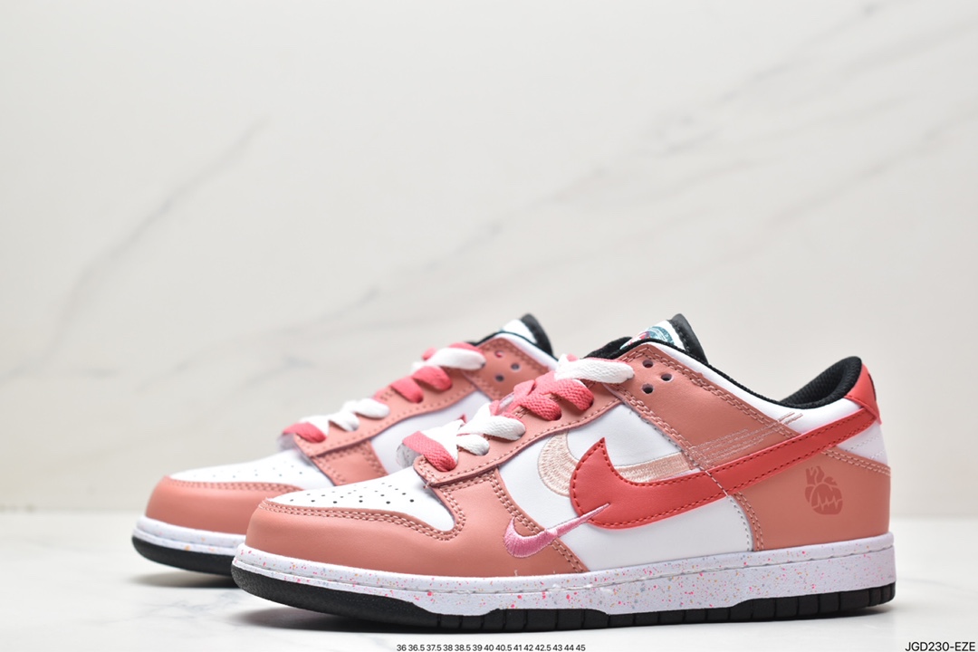 180 耐克Nike SB Zoom Dunk Low 板鞋 FD4623-131-58