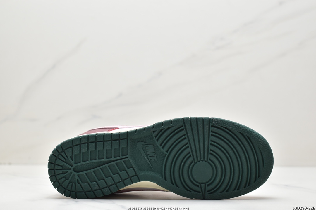 180 耐克Nike SB Zoom Dunk Low 板鞋 DD1503-117