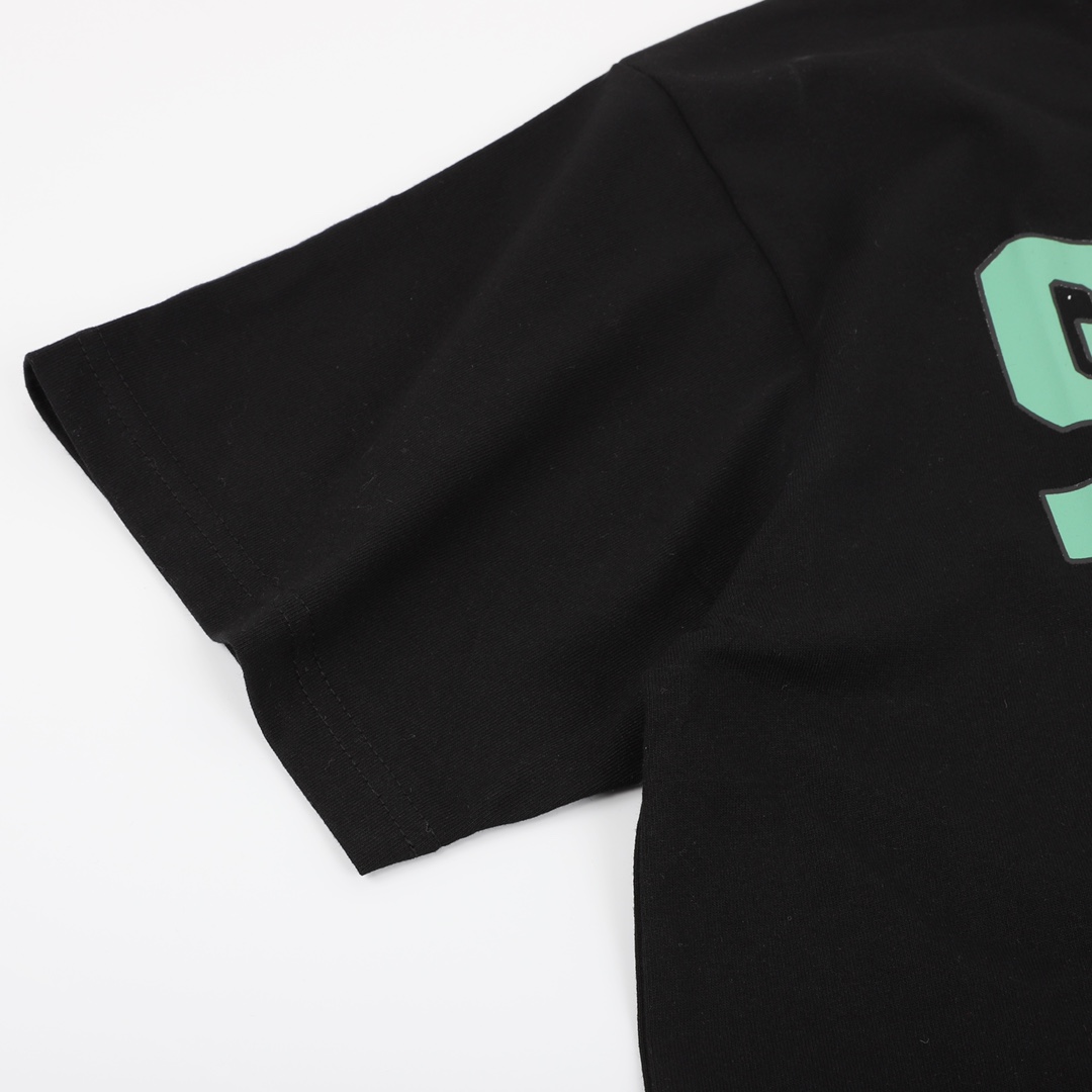 150 GUCCI/古驰 经典老虎印花短袖T恤