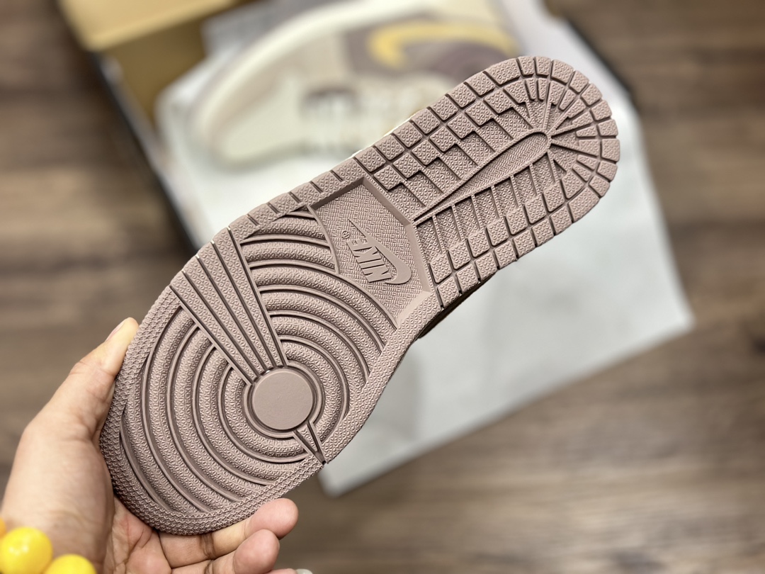 Air Jordan 1 Low aj1 乔1低帮篮球鞋 DN1635-200