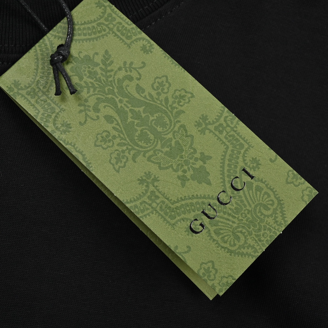 GUCCI 23SS春夏新款 简易LOGO短袖T恤-Chinese UA Cheap High Quatity Brand Clothes Bags handbags Sneakers wholesale wholesaler seller from China Factory suppliers Fashion Clothing Shoes best Quality Beautiful Price GUCCI 23SS春夏新款 简易LOGO短袖T恤