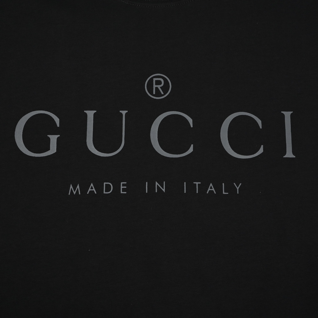 GUCCI 23SS春夏新款 简易LOGO短袖T恤-Chinese UA Cheap High Quatity Brand Clothes Bags handbags Sneakers wholesale wholesaler seller from China Factory suppliers Fashion Clothing Shoes best Quality Beautiful Price GUCCI 23SS春夏新款 简易LOGO短袖T恤