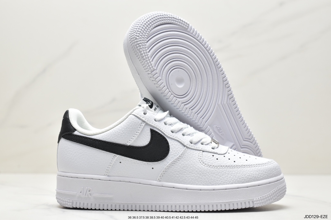 120 Nike Air Force 1'07 Low 空军一号休闲板鞋 CT2302-100