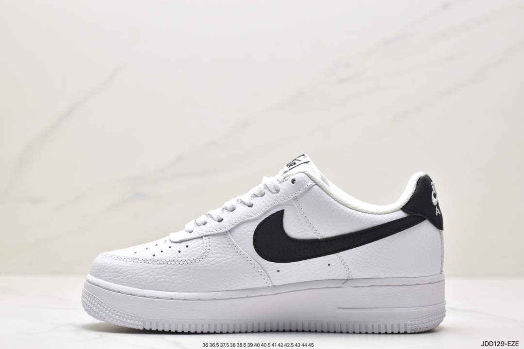 120 Nike Air Force 1'07 Low 空军一号休闲板鞋 CT2302-100