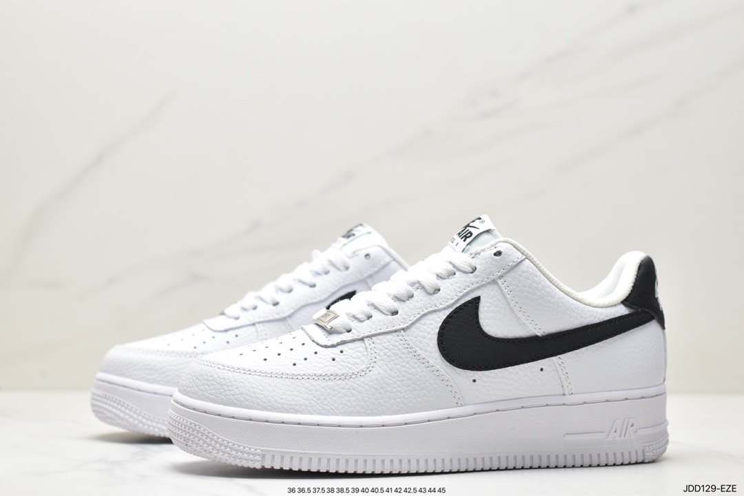 120 Nike Air Force 1'07 Low 空军一号休闲板鞋 CT2302-100