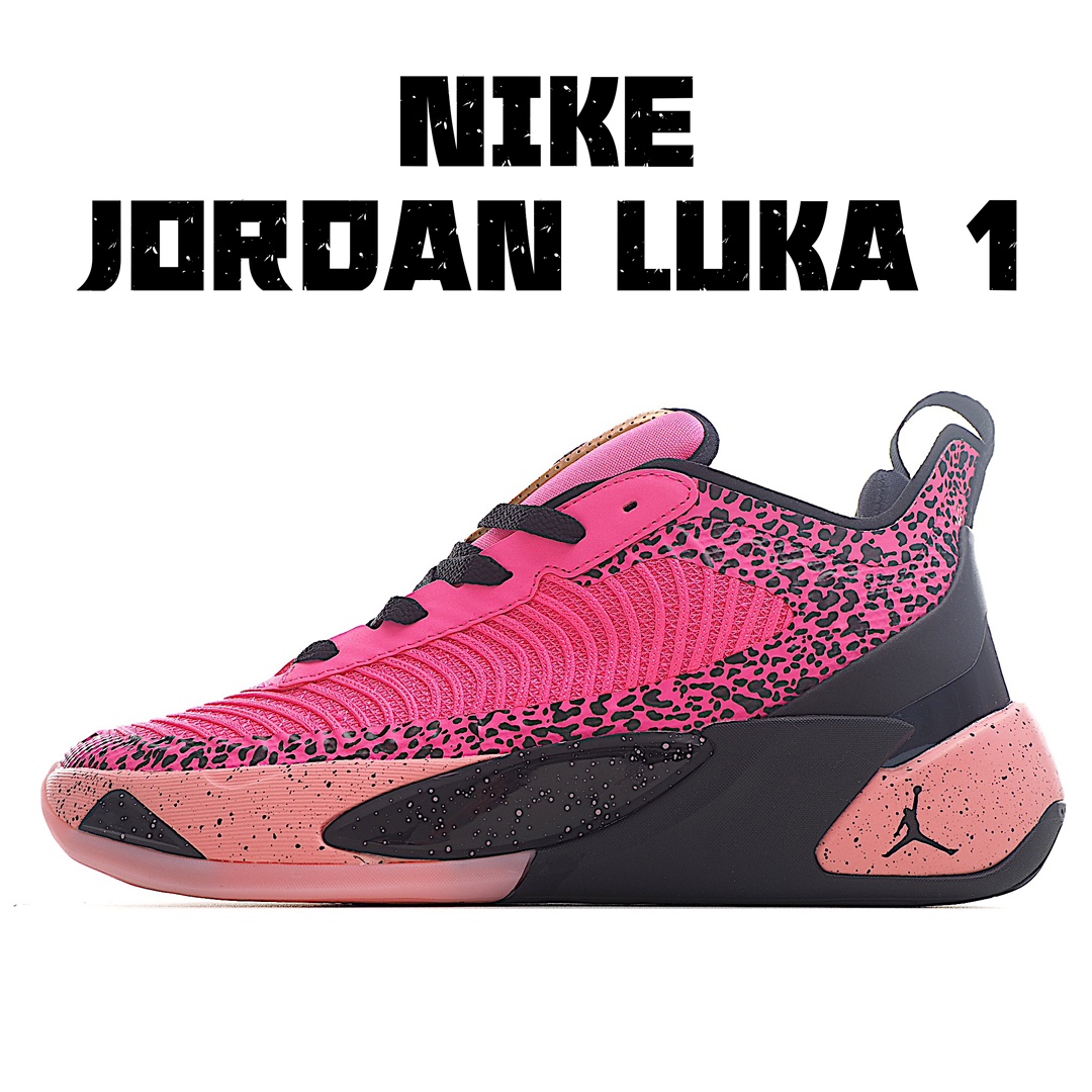 
独家实拍✨Nika Jordan Luka 1 东契奇签名篮球鞋 官方货号：FB1806-662
尺码: 40 40.5 41 42 42.5 43 44 44.5 45 46