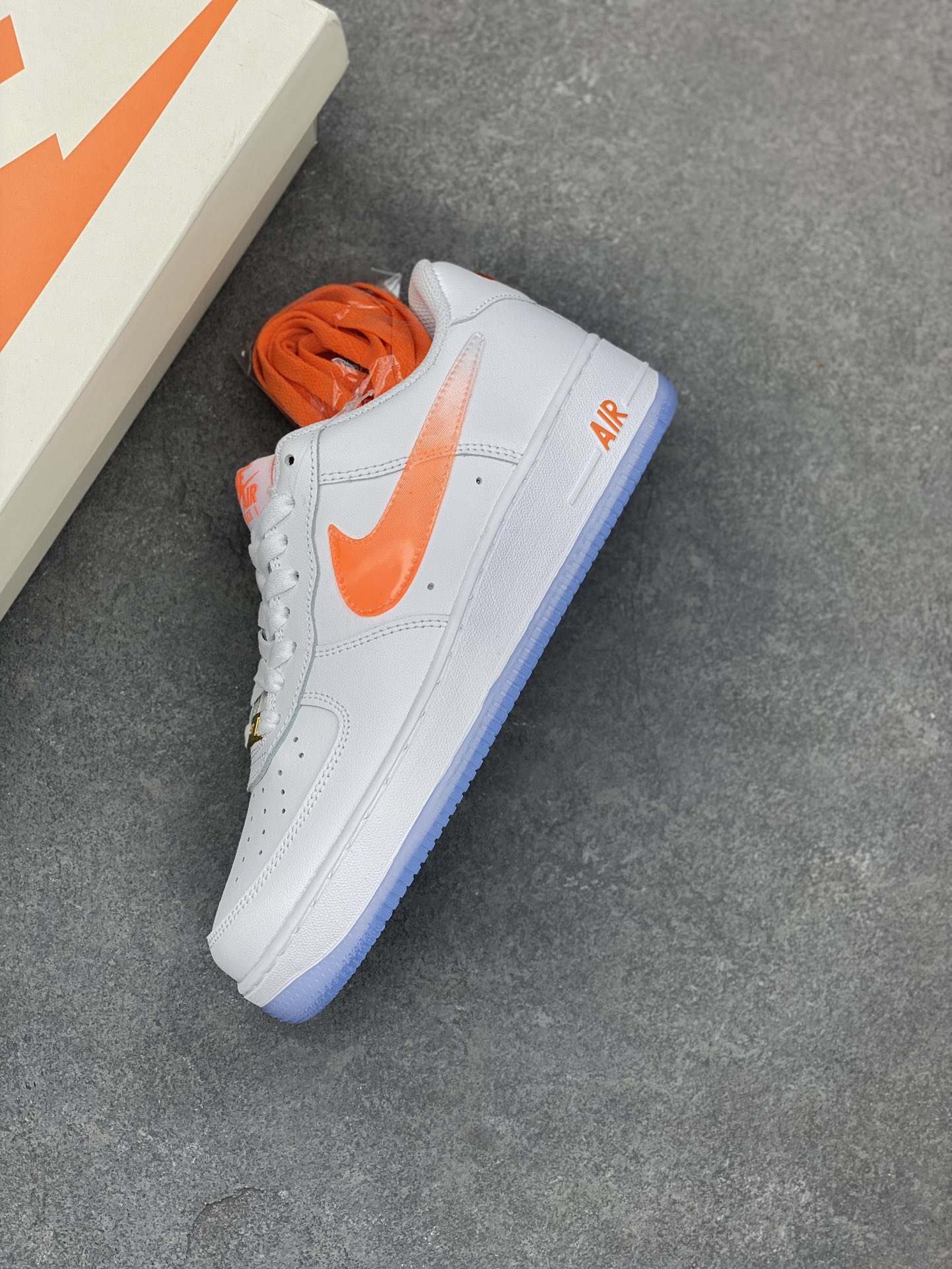 Nike Air Force 1 Low '07 'Gradient Orange' Casual Sneakers 8 i1679522505 387 6