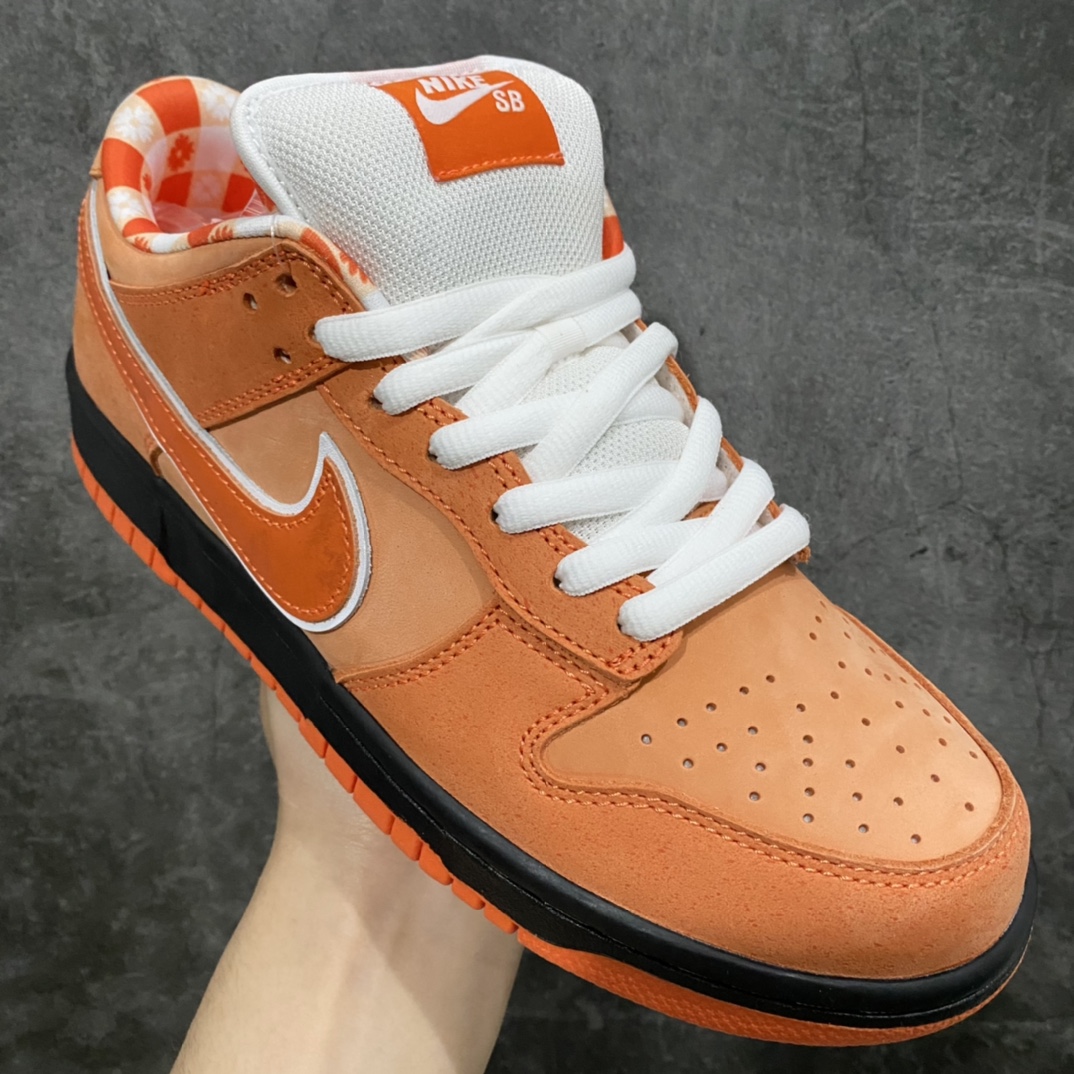 图片[3]-OG纯原 波士顿知名鞋店重磅联名nConcepts x NK SB Dunk Low \”Orange Lobster\” 橙龙虾 FD8776-800 圈内最强 零售首选 独家原厂航空铝磨具打磨大底 鞋头坡度极致还原 原盒原配 圈内天花板工艺 原厂冲刀 超高清洁度 全鞋零毛边皮料切割 全套原楦原模倾力打造完美版型 采用原厂百宏鞋带以及原厂百宏织唛舌标 内标可供原厂几率过验 原厂中底布黄色点胶 原厂中底布拉帮走线遵循公司‼️nSIZE：36 36.5 37.5 38 38.5 39 40 40.5 41 42 42.5 43 44 44.5 45 46 47.5-莆田鞋批发中心