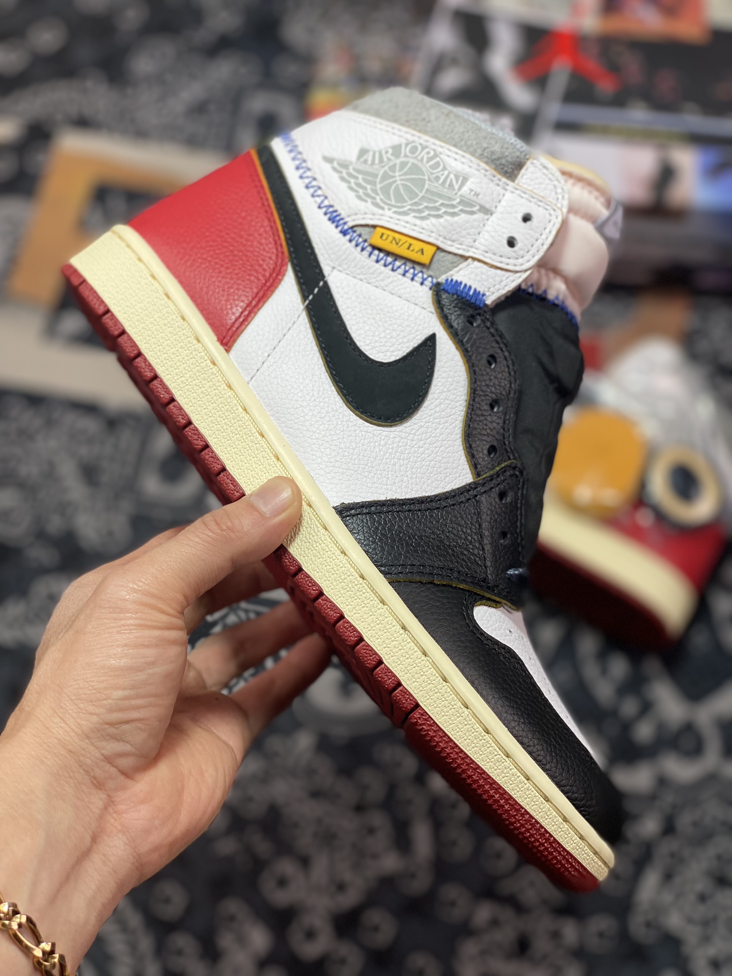 aj1 Jordan generation classic high-top cultural versatile casual sports basketball shoes ”jointly stitched black toes” 1300-106