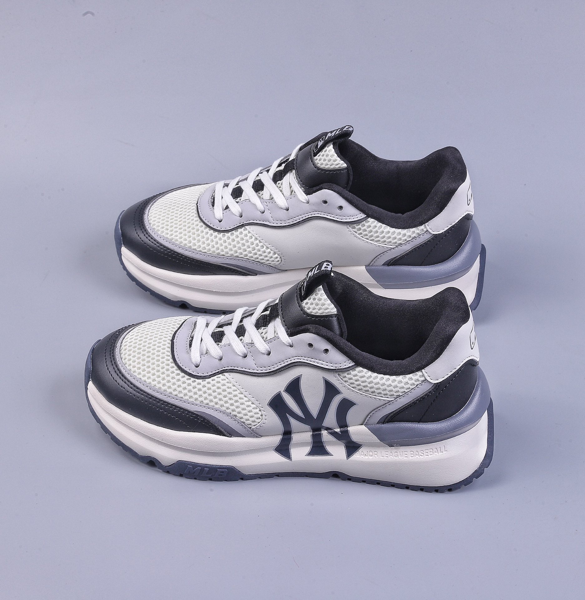 MLB BigBall Chunky New York Yankees Heightened Retro Style Printed Dad Shoes