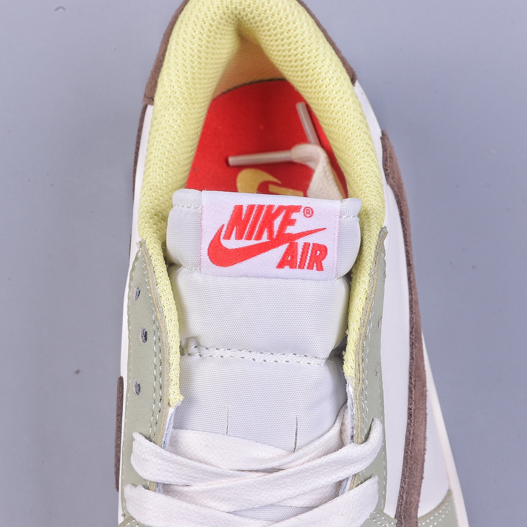 220 Travis Scott x Fragment x Air Jordan 1 Low TS联名倒勾低帮板鞋 DM7866-603