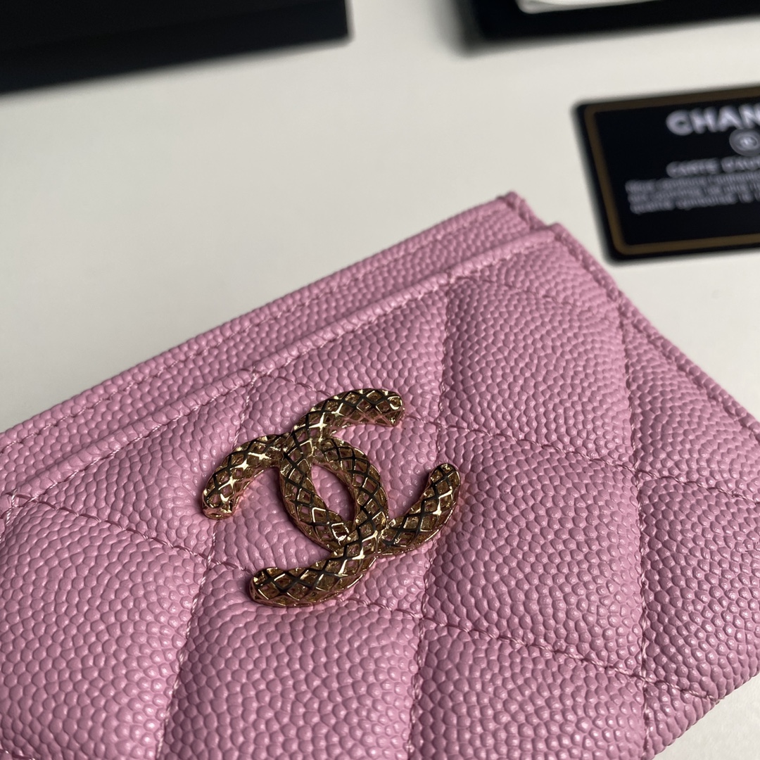 Chanel 新品小香 、菱格纹路 搭配最新款luogo