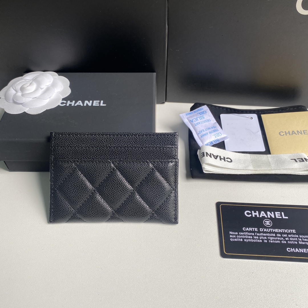 Chanel 新品小香 、菱格纹路 搭配最新款luogo