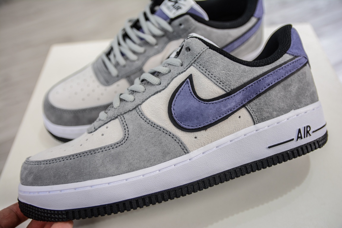 新品出货 Nike Air Force 1 Low ’07 灰紫勾麂皮 HH9636-056