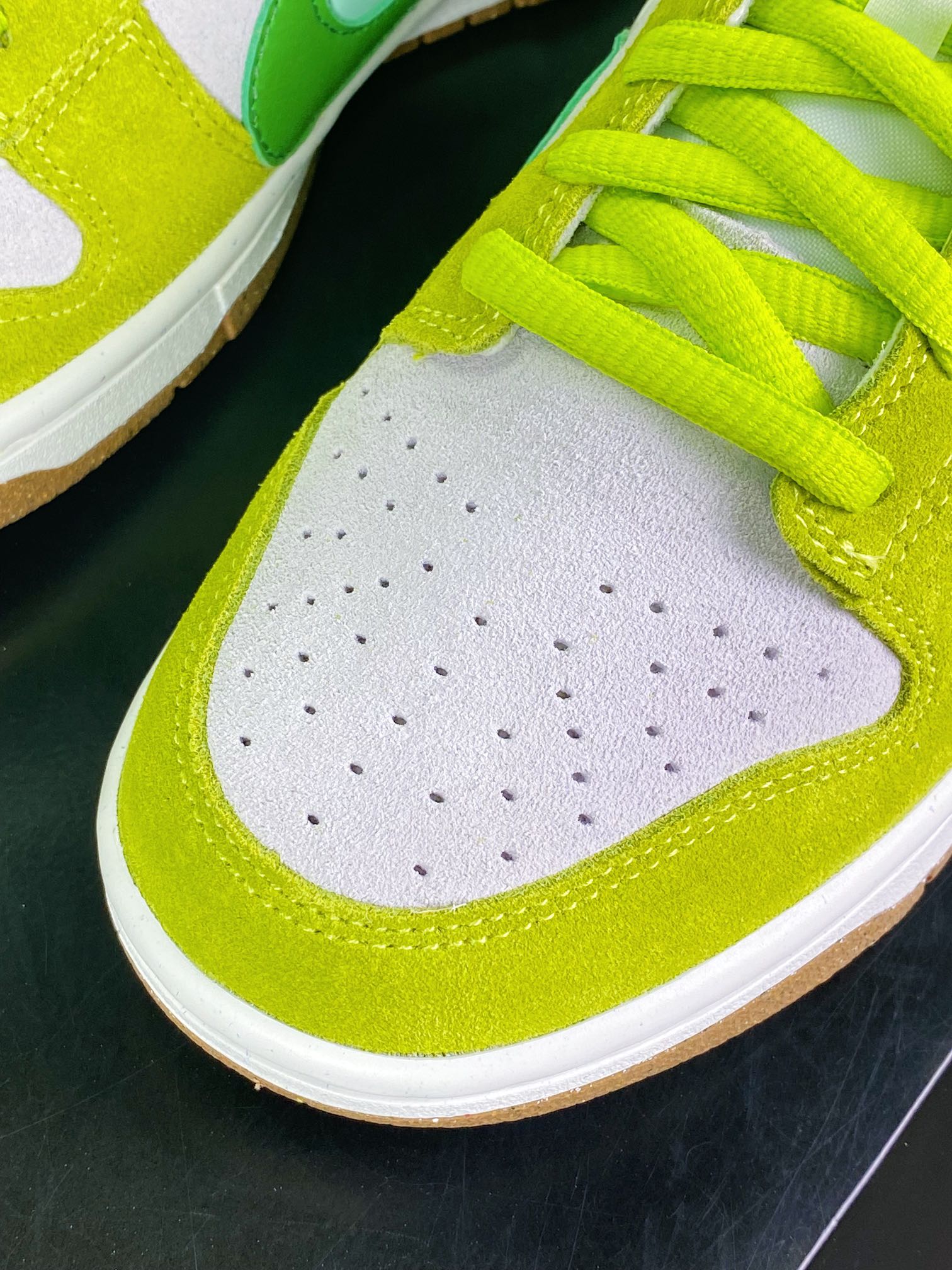 SB Dunk Low SE”85 Double Swoosh/Grey/Apple Green”扣篮“麂皮苹果绿双钩笑脸”DO9457-122