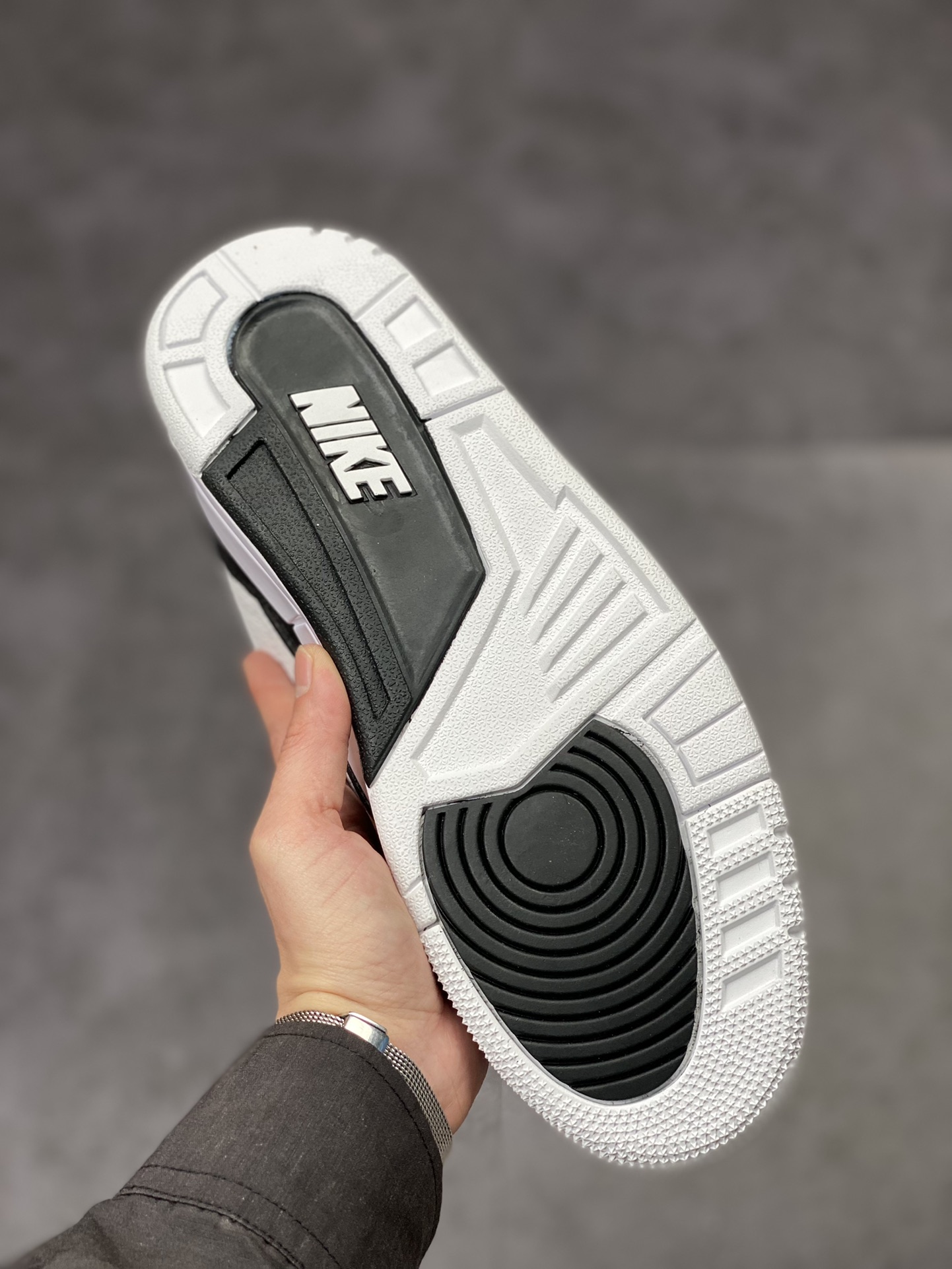 260 Fragment Design x Air Jordan AJ3 藤原浩闪电联名 DA3595-100