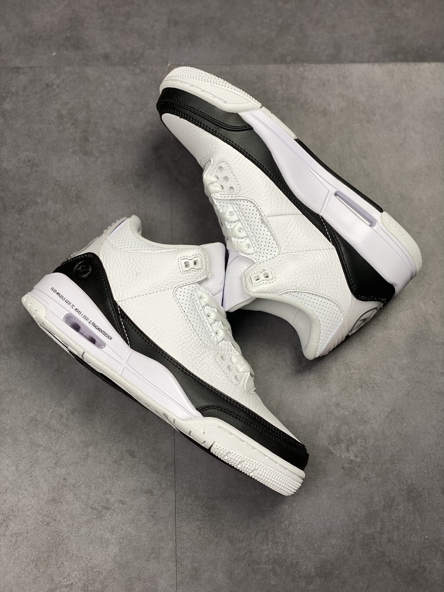 260 Fragment Design x Air Jordan AJ3 藤原浩闪电联名 DA3595-100