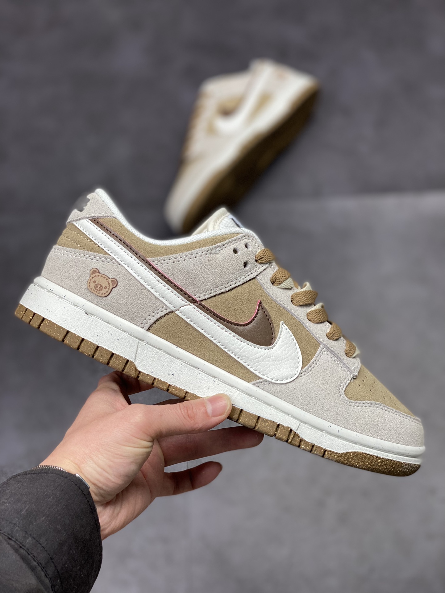 Nike SB Dunk Low SE Bear Biscuit Brown and White Double Swoosh Produced by Pure Original Factory DO9457-113