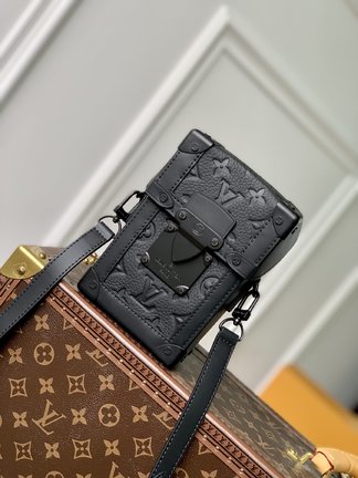 Luxury Louis Vuitton Bags Handbags Black Taurillon Mini M82070