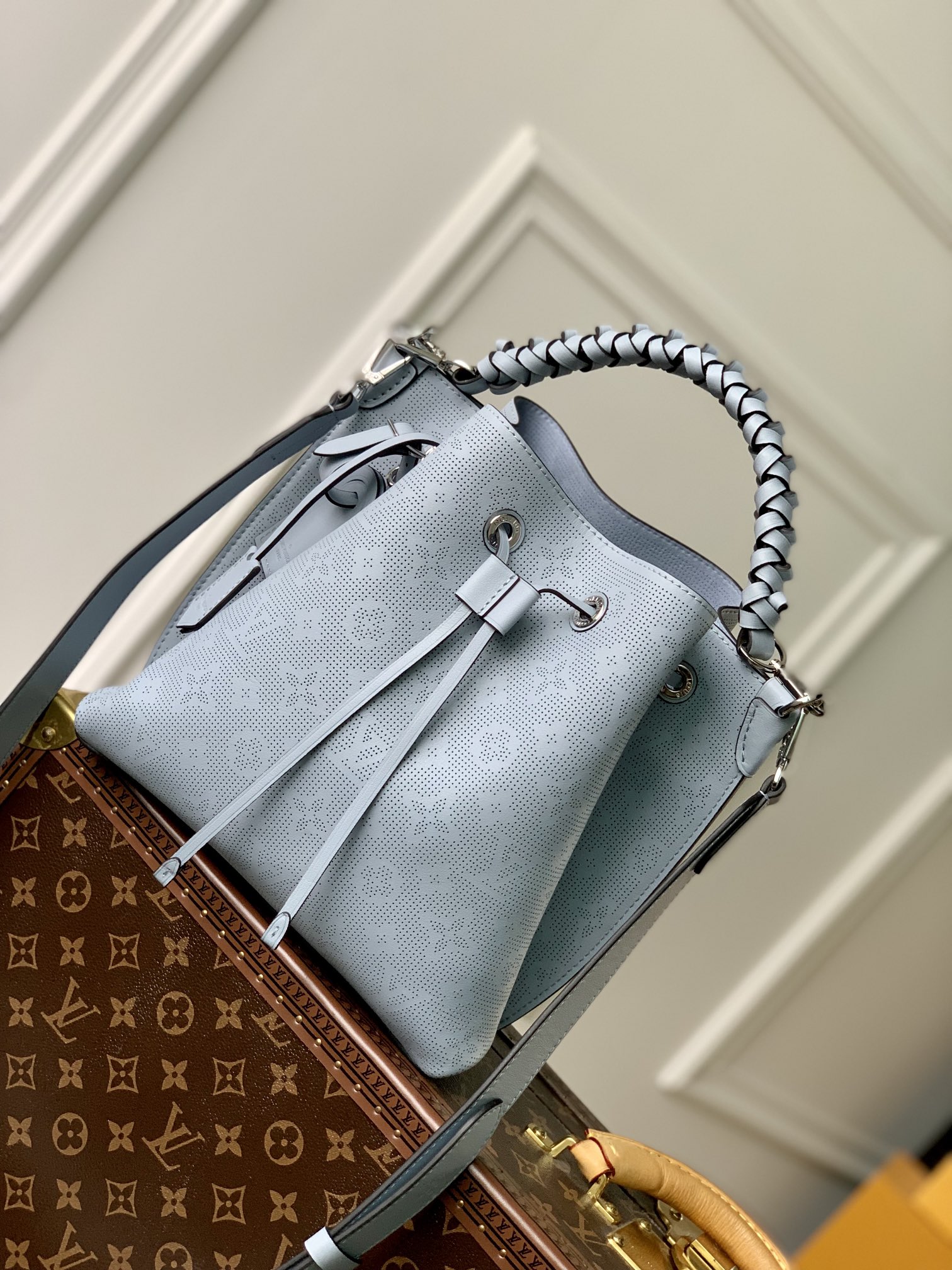 Louis Vuitton LV Muria Luxury
 Handbags Bucket Bags Blue Weave Cowhide M21006