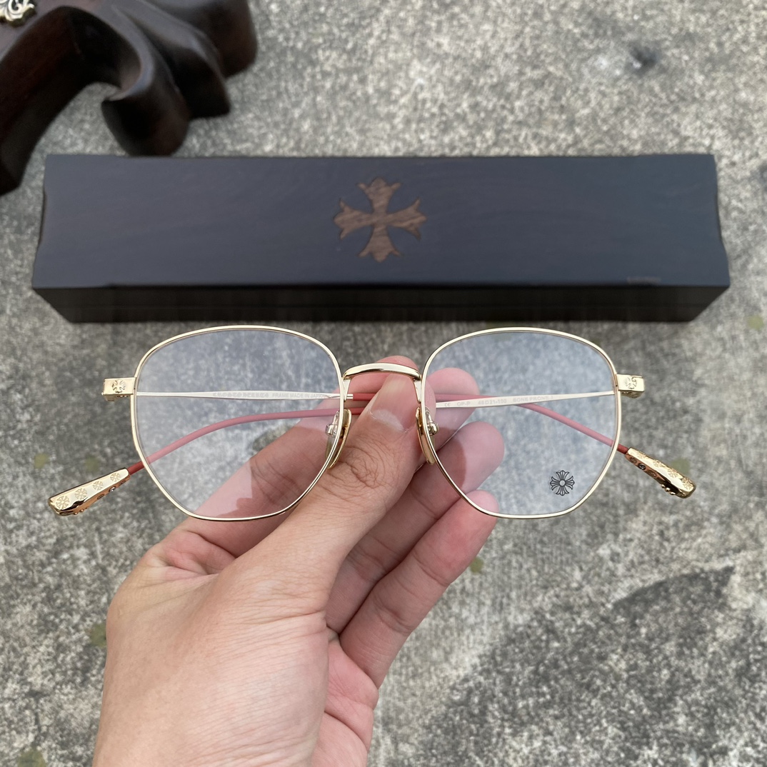 Eyeglass Frames
