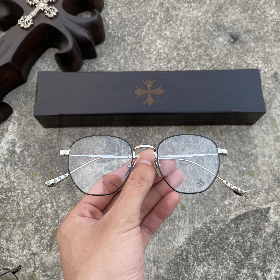Eyeglass Frames