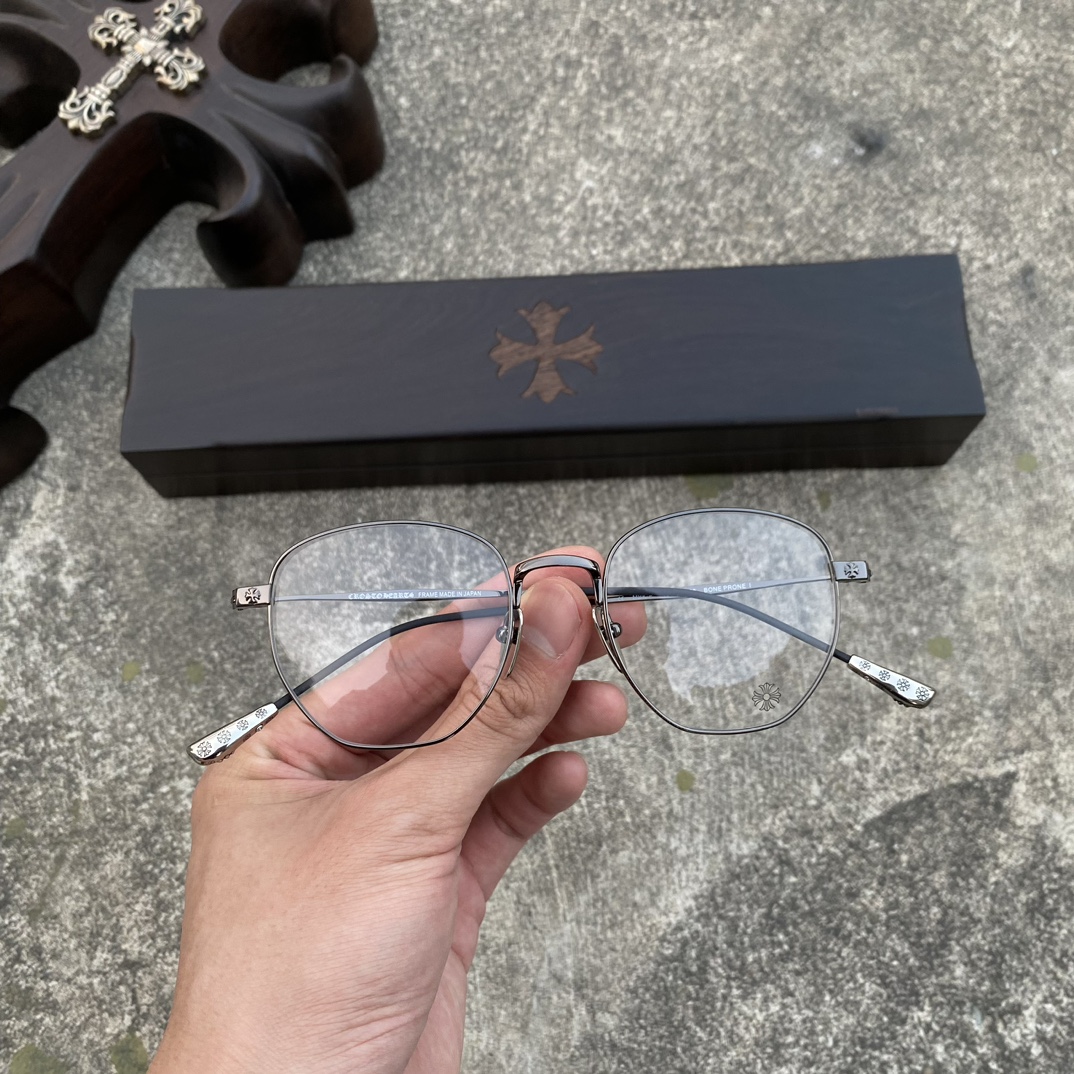 Eyeglass Frames