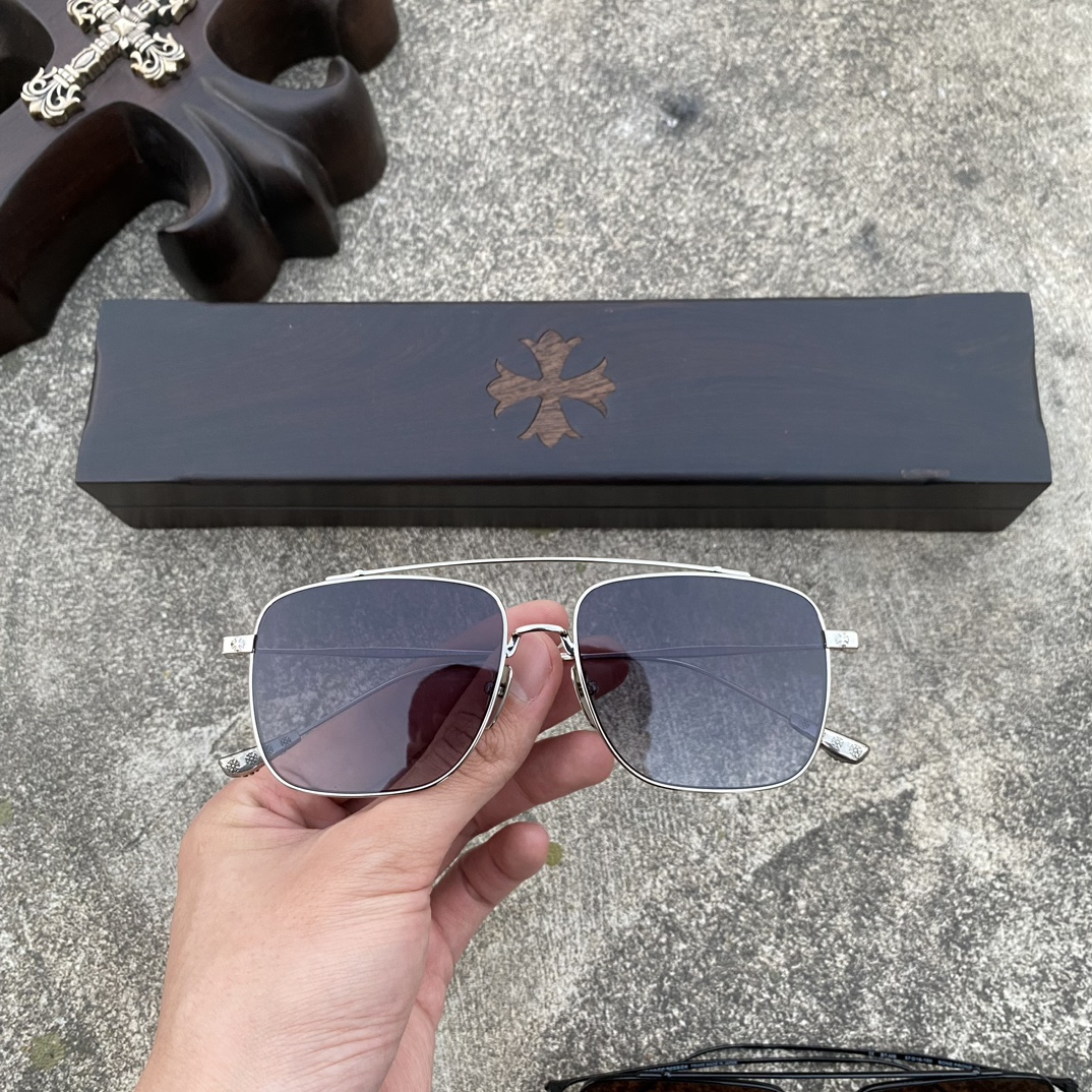 Eyeglass Frames