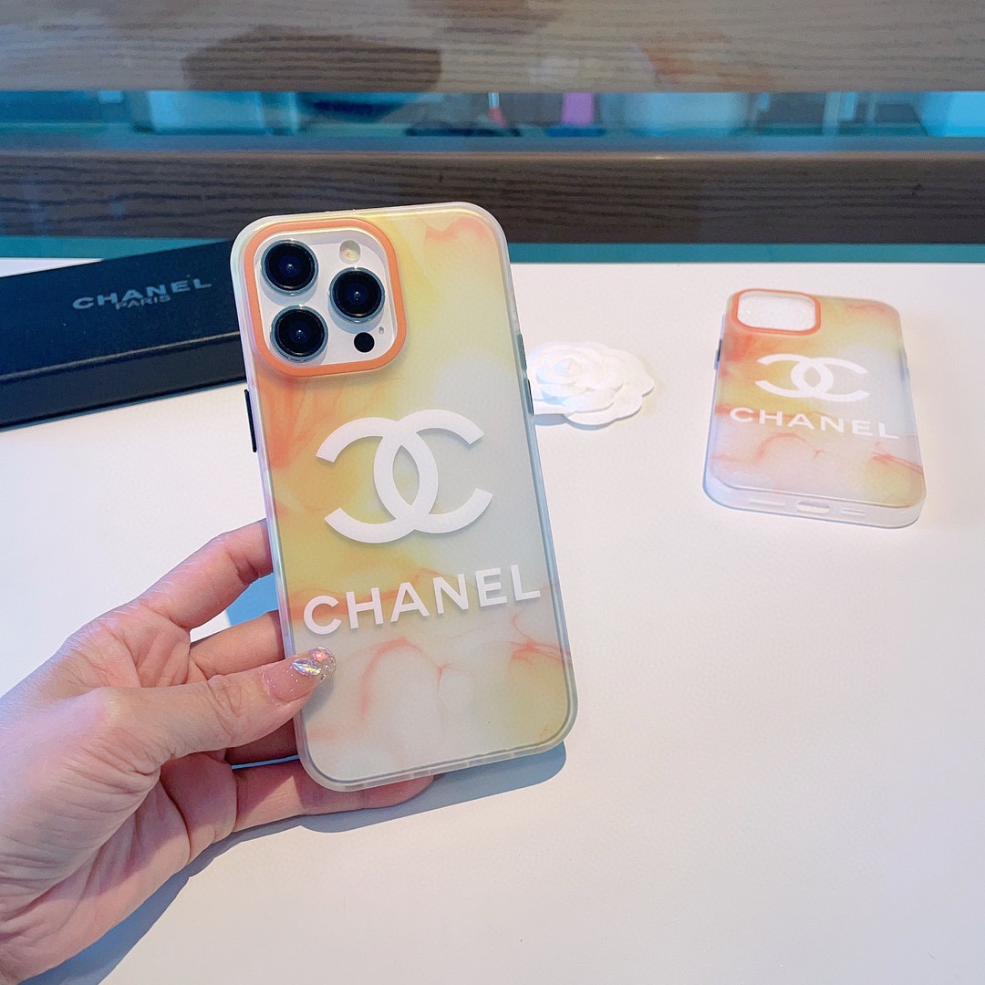 Chanel Phone Case Frosted Fashion
