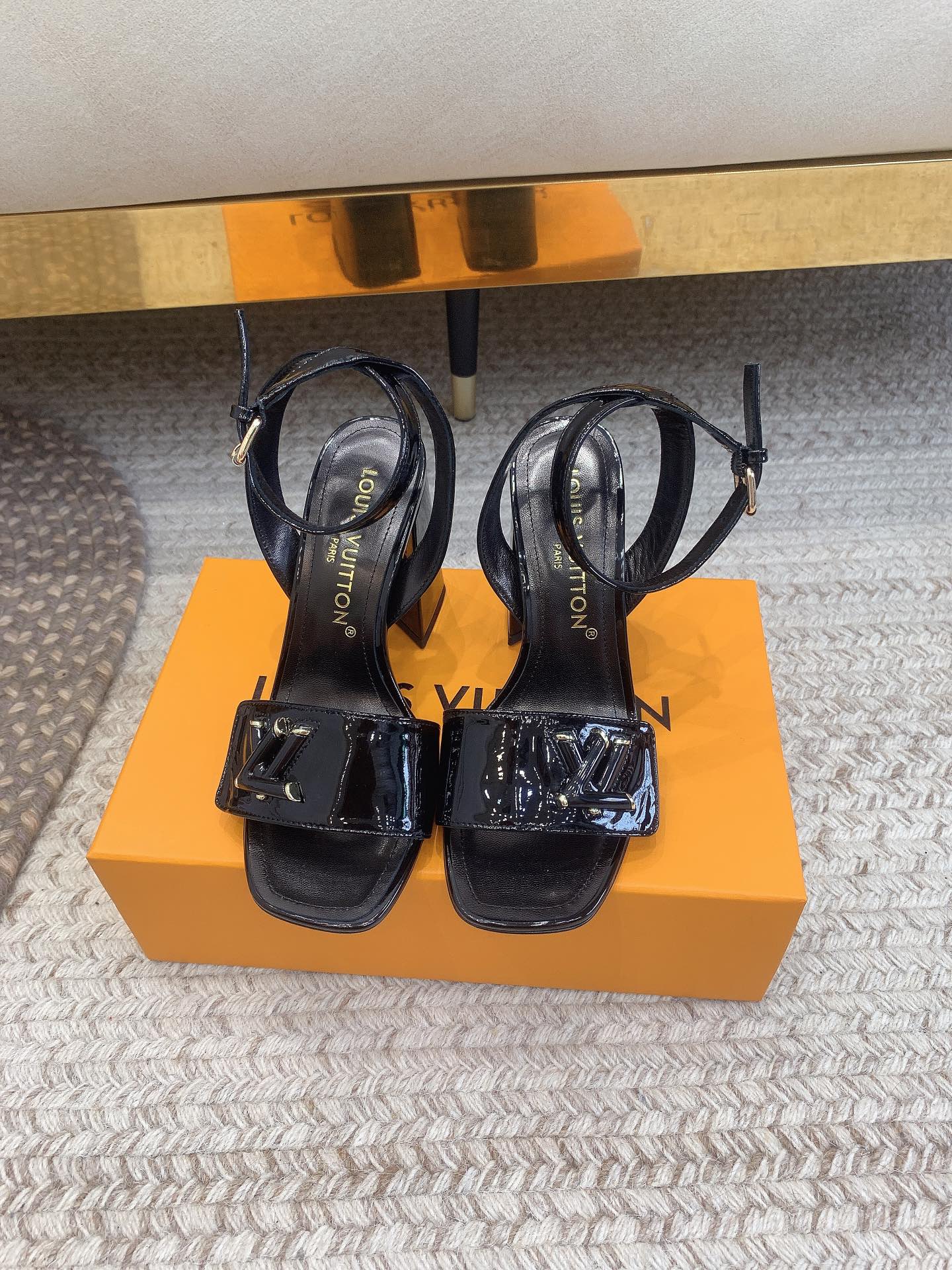 NO:679719,Black 9.5cm, high heels sandals, sandals, high heels19860909黑色9.5cm,高跟鞋凉鞋,sandals,high heels,Women's Shoes