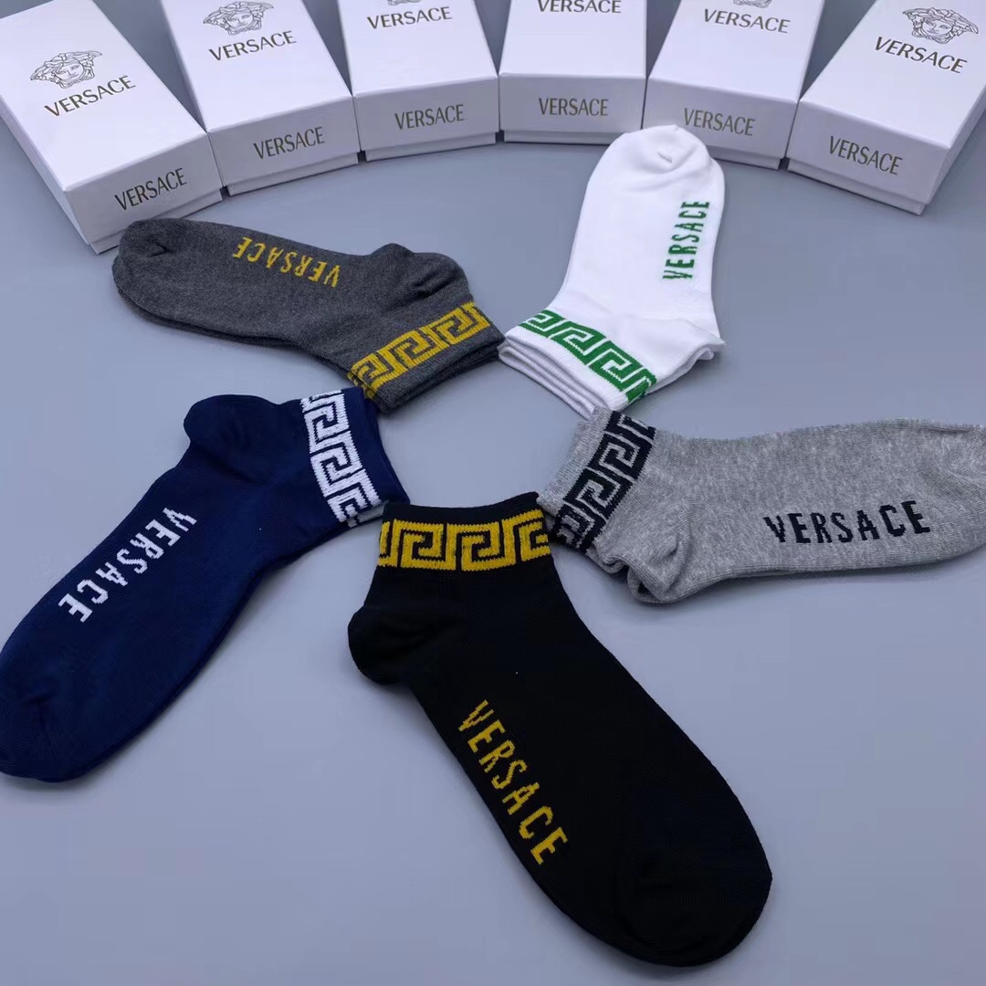 Versace范思哲️新品男款短款袜