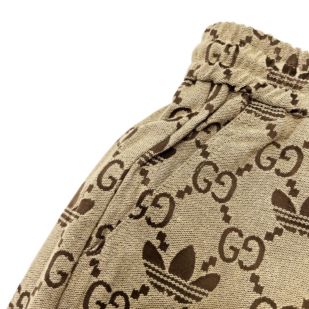 220 Gucci 三叶草 联名限量系列提花针织短裤