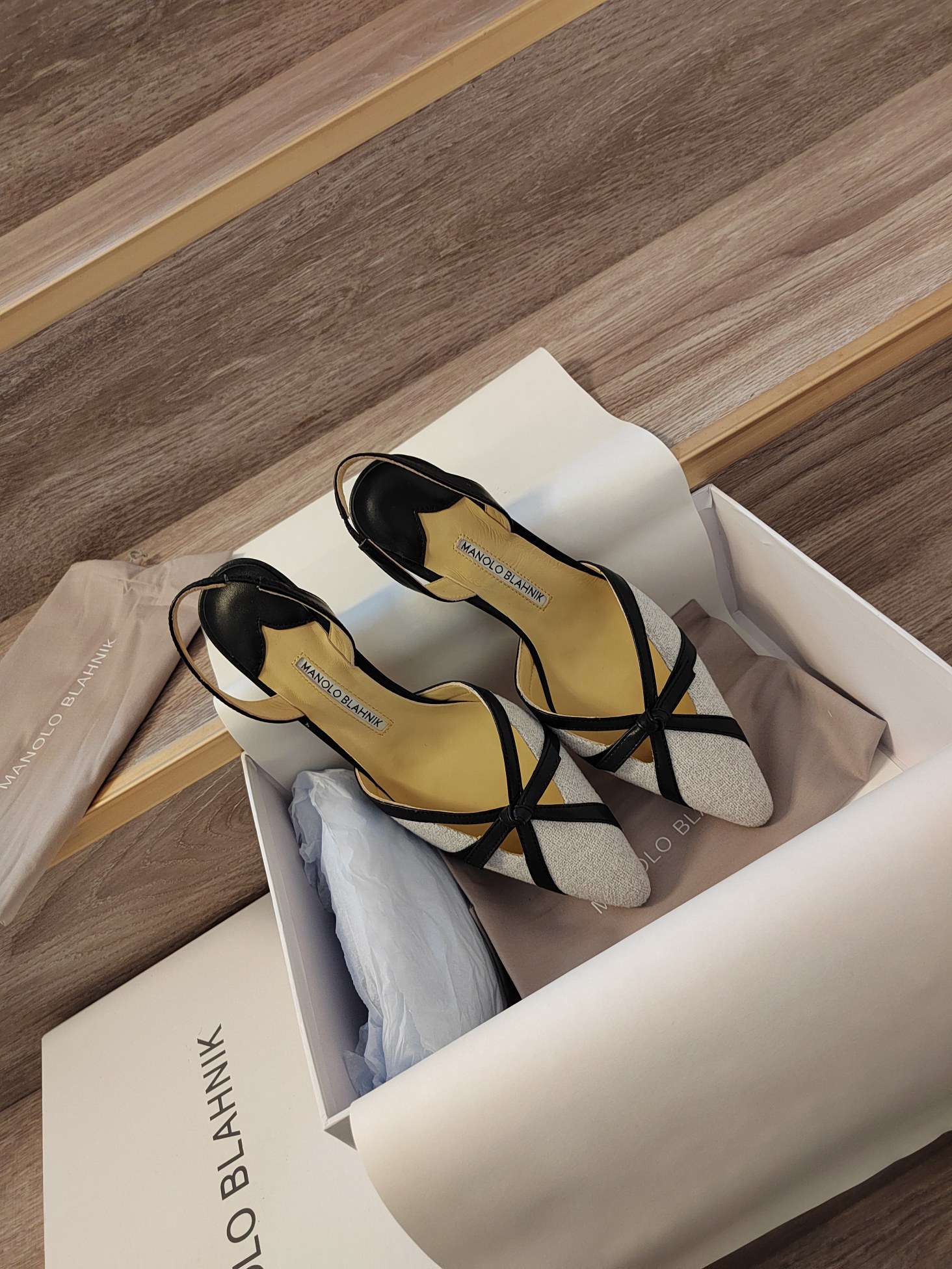 Manol Blahnik Spring & Summer Bumuler Shores: Original Super-Precise Classics! - 图片 9