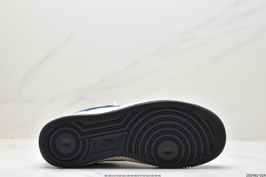 260 Nike Air Force 1 空军一号 官方同步BS9055-305