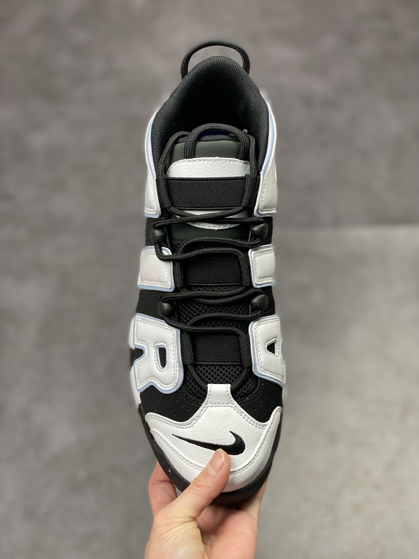 260 Air More Uptempo 漆皮黑白 DV0819-001