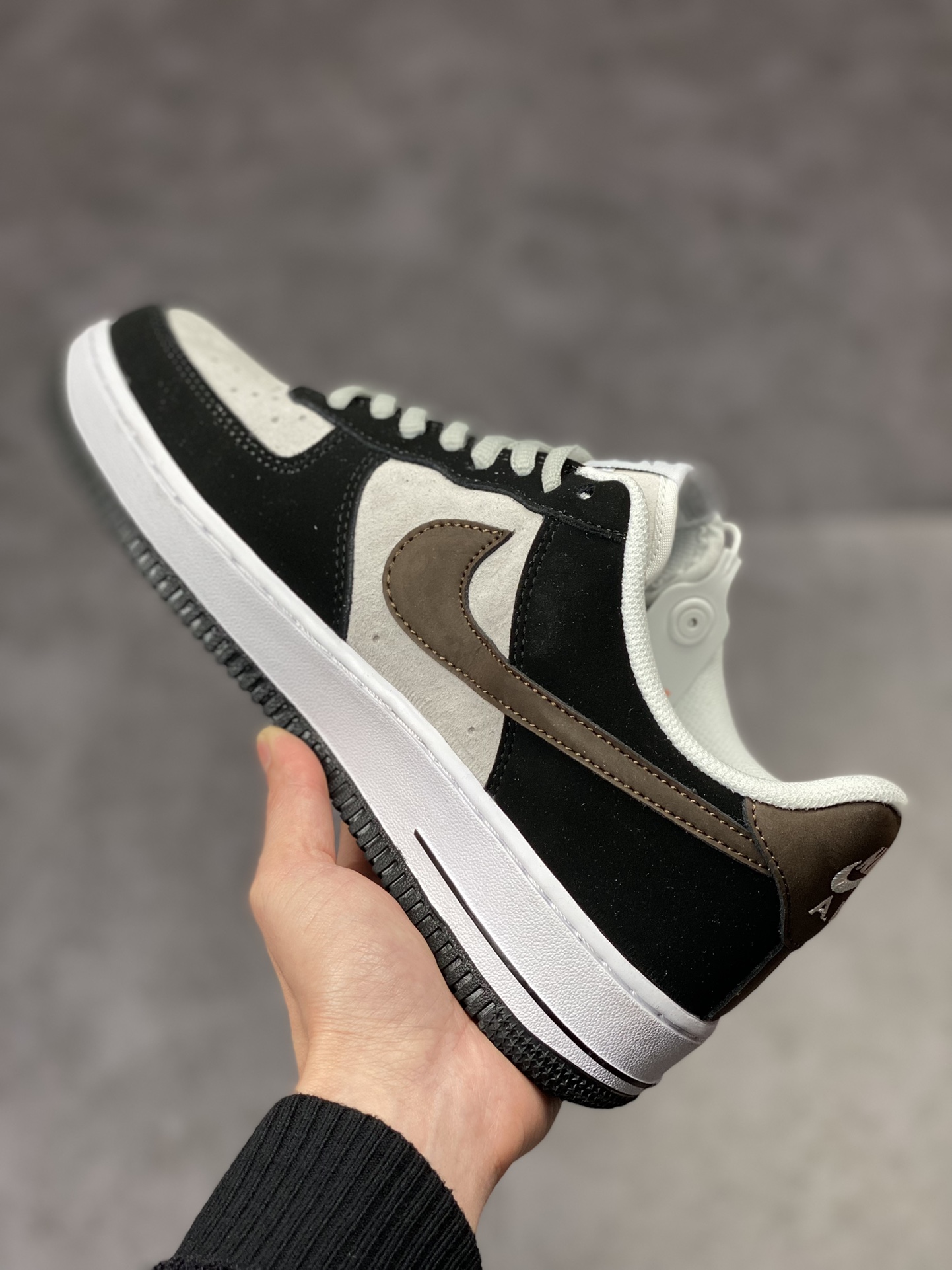 230 Nike Air Force 1 Low 07 灰黑棕麂皮 HH3612-633