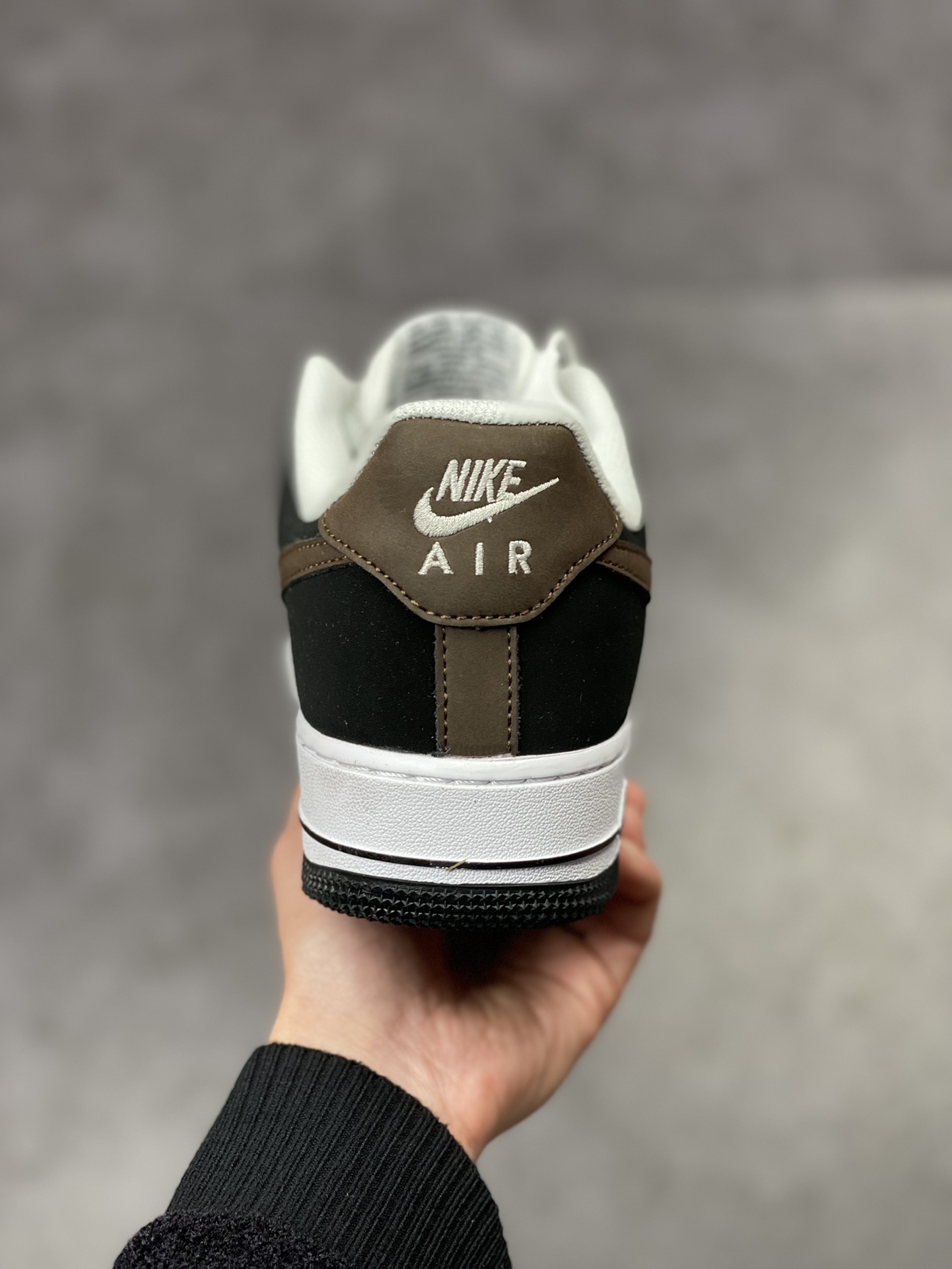 230 Nike Air Force 1 Low 07 灰黑棕麂皮 HH3612-633