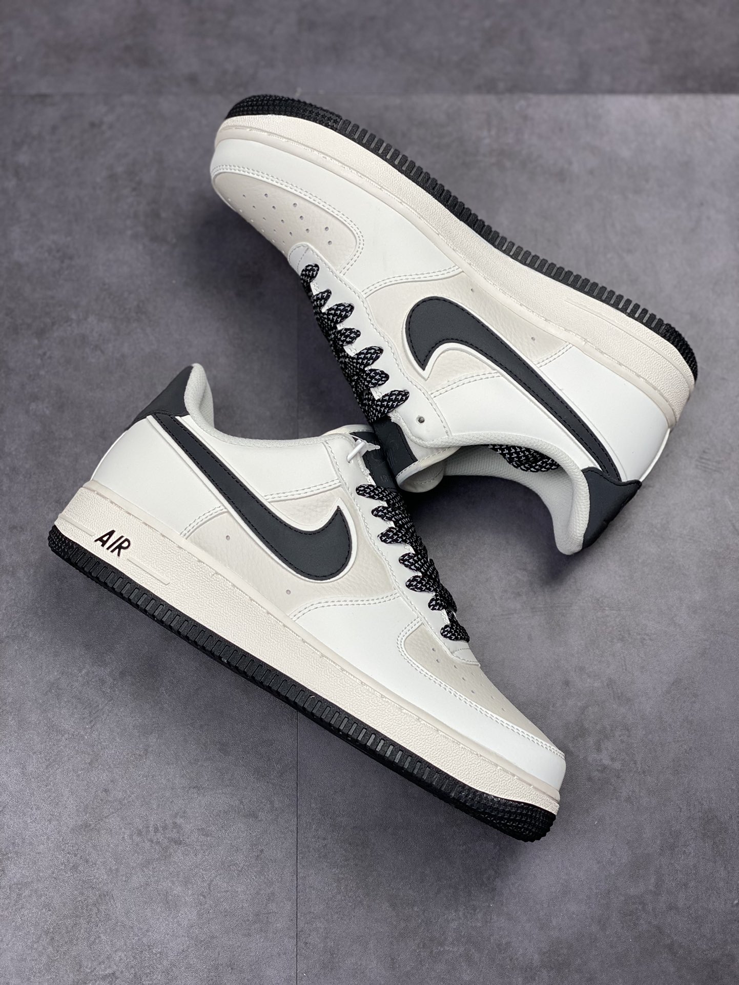 230 Nike Air Force 1 Low 07 白黑满天星 GL6835-001