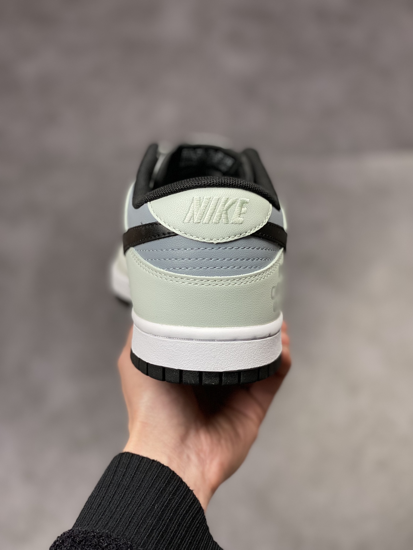 300 Nike Dunk Low ”By You” 客订配色 皇冠涂鸦 DD3696-255
