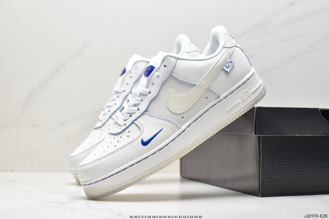 130 Nike Air Force 1 Low 07 LX 3M FB1839-111