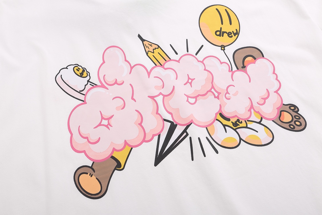 “DREW HOUSE Rainbow Cloud Shorts in White, Black, and Red Colors” - 图片 8