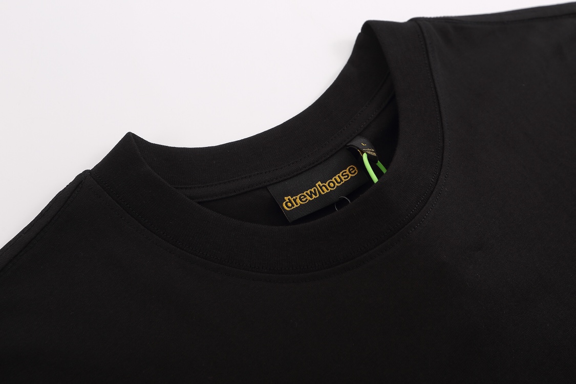 “DREW HOUSE Black Cotton Short Sleeve Letter Tee, Sizes S-XL, 230g Fabric” - 图片 4