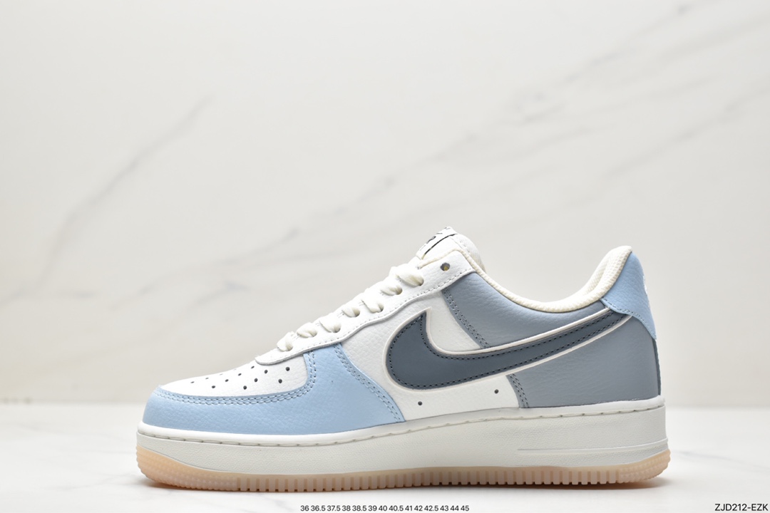 240 Nike Air Force 1 空军一号 AA1366-401