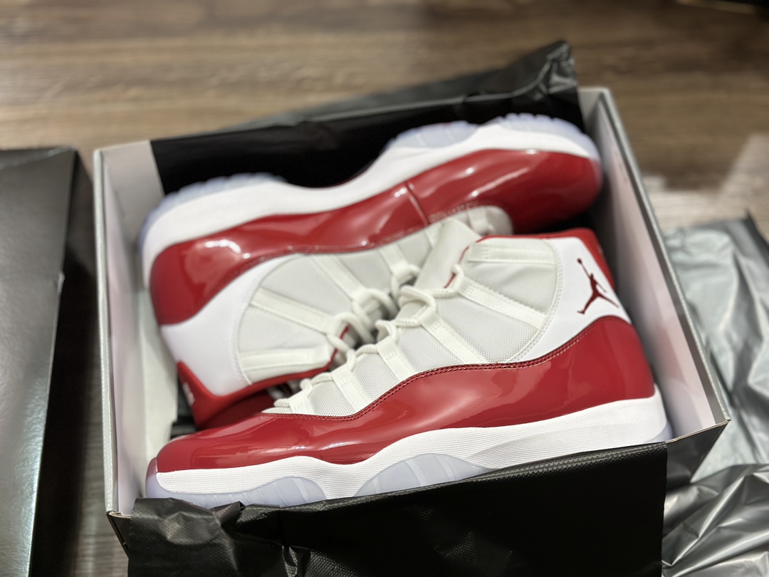 Air Jordan 11 AJ11 乔11 白红  CT8012-116