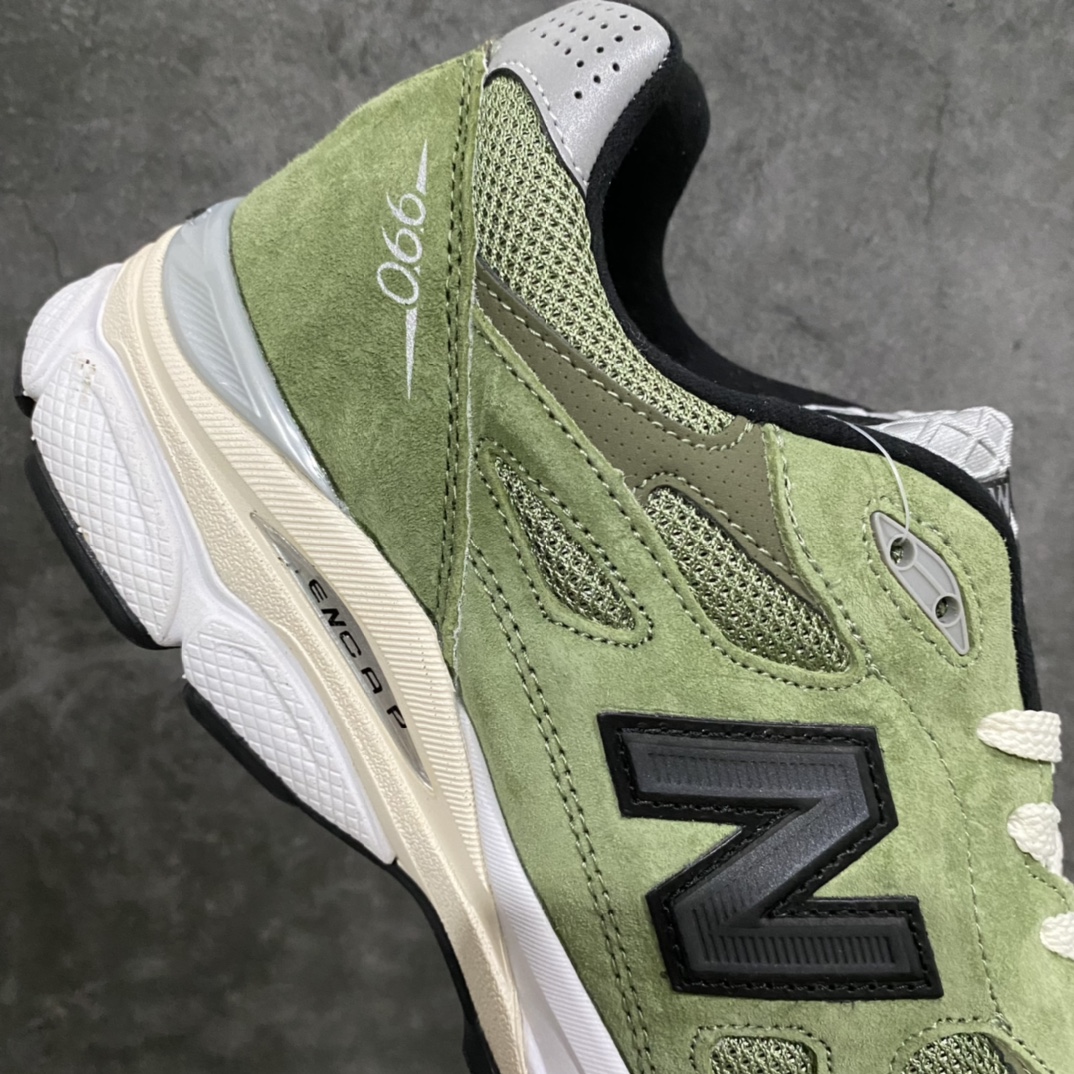 图片[7]-K版纯原 JJJJound x New Balance M990JD3 新百伦NB990V3 联名草绿色 第三代总统复古慢跑鞋n正确3M反光细节 原楦原纸版开发 正确6层组合底模精密开发 搭载全新碳素中底 后跟透明TPU水晶装饰条稳固 沿用了引以为傲的跑鞋手工技艺 采用猪皮绒面并包裹局部透气网面的鞋身设计 菱网鞋舌上刻有New Balance USA 鞋面依旧身着经典的大热之灰 彰显了其高端的品质身份  尺码：36 37 37.5 38 38.5 39 40 40.5 41.5 42 42.5 43 44 45-莆田鞋批发中心