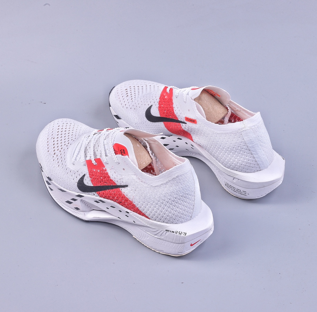 NIKE ZoomX Vaporfly NEXT% 3 马拉松 泡棉超轻缓震运动慢跑鞋DV4130-116